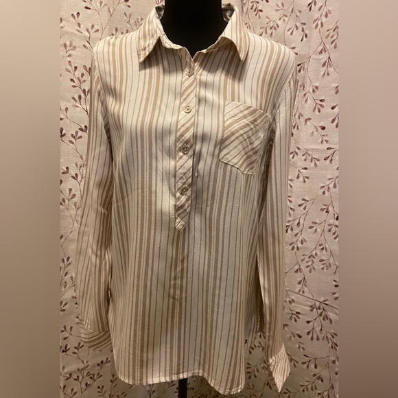 Tommy Hilfiger Tops - Tommy Hilfiger - Women’s Pullover Striped Long Sleeve with Roll-Up Tab (NWT)